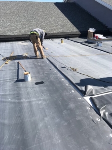 Fastening Seams on EPDM Roof