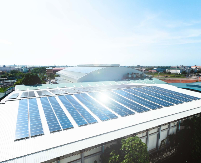 Commercial solar panels on top of a commercial building